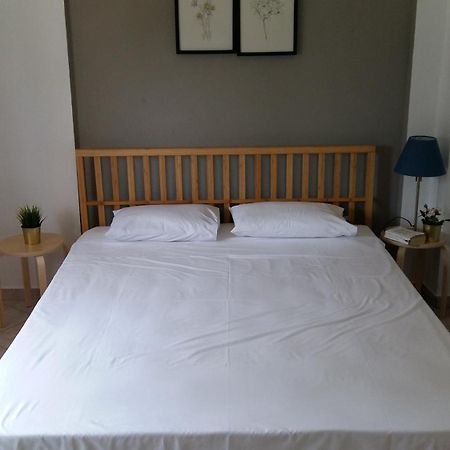 Simplicity At Iris Accommodation Psakoudia Ngoại thất bức ảnh